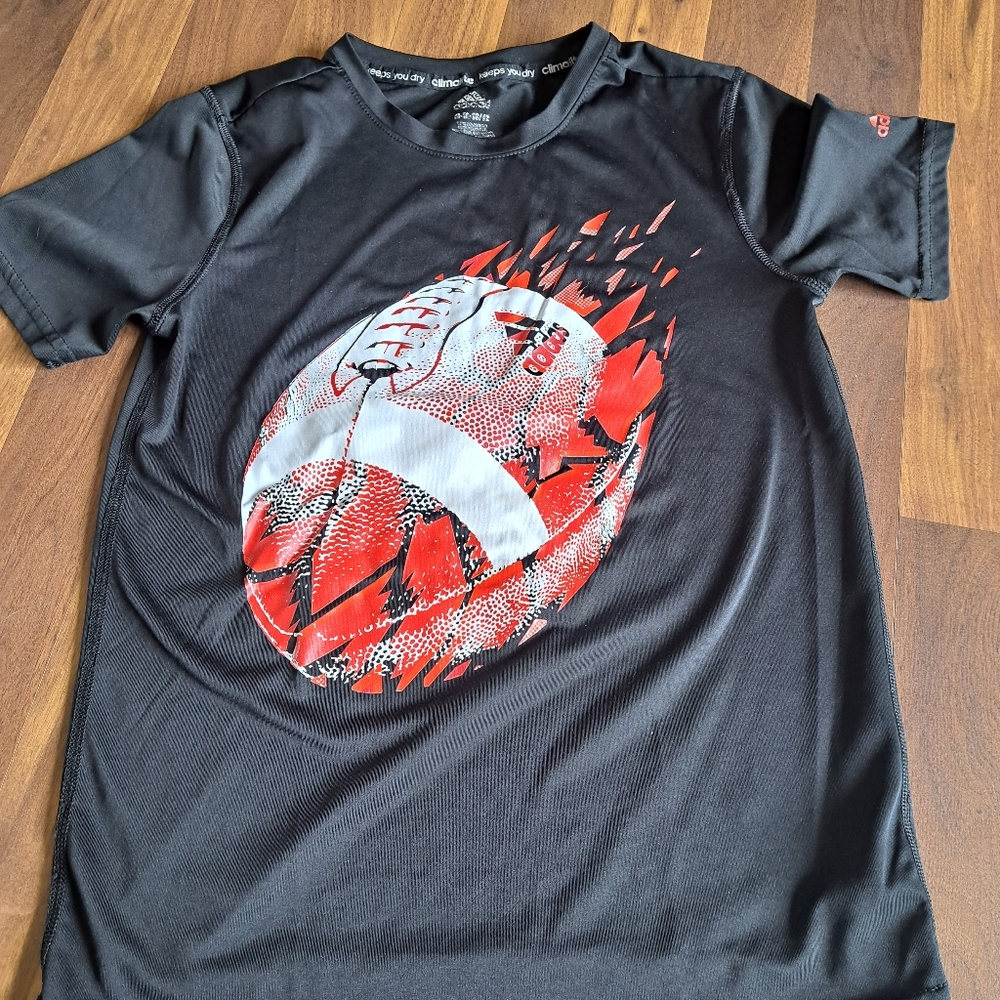 Adidas T shirt